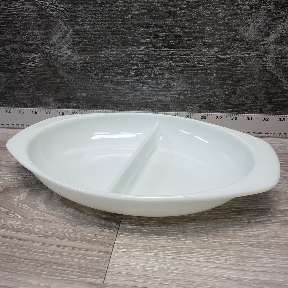 Pyrex 1083 Milk Glass Divided Serving Casserole Dish USA Vintage